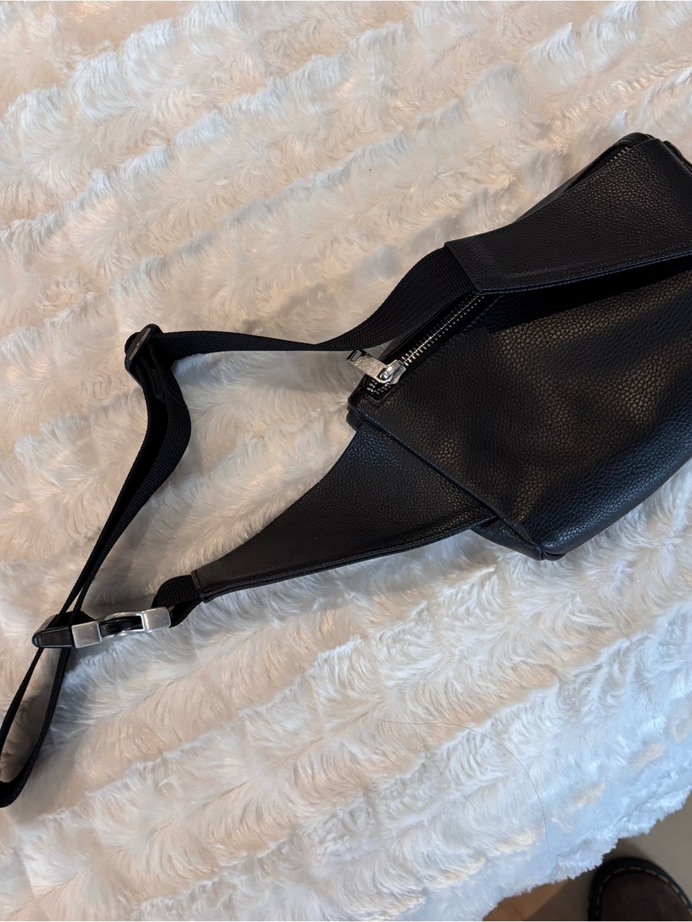 Sandro Black Leather Belt Bag / Waist Pack - Picture 2 of 5